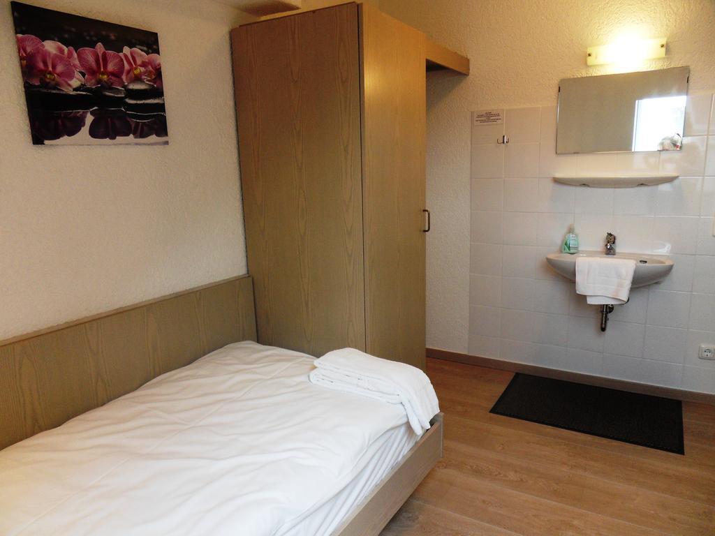 Hotel Linnert Weiterstadt Zimmer foto